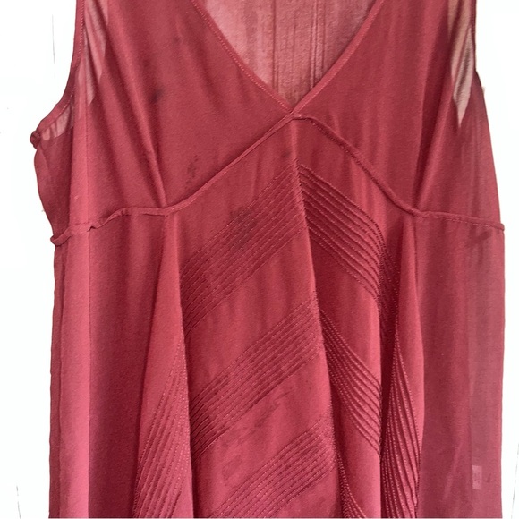 Converse Maroon Sheer V Neck Tank - Picture 2 of 6